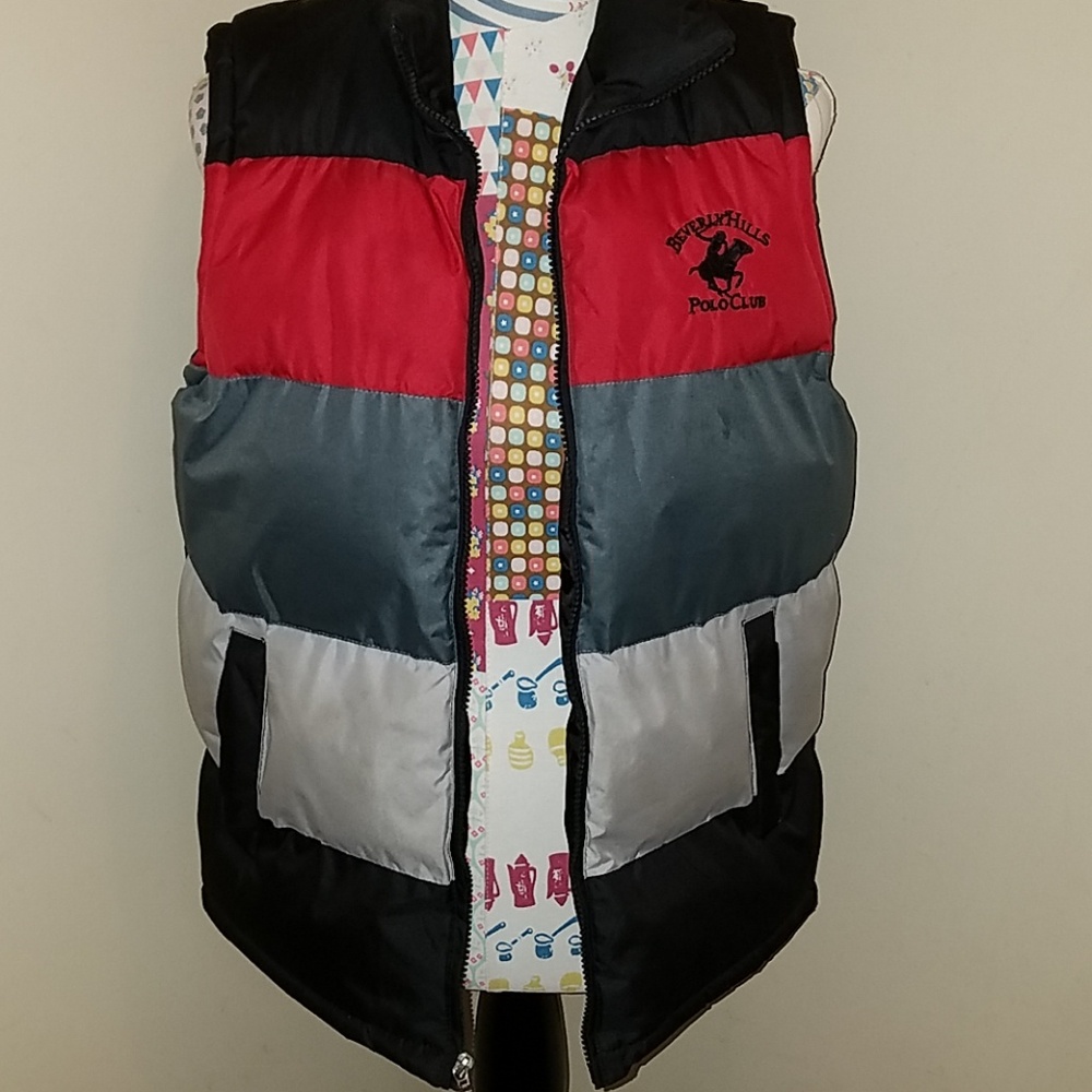 Like New puffer vest 🍁 Perfect for fall layering